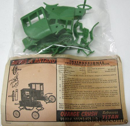 Orange Crush-Revell 1/32 1910 Studebaker Cupe Electro (Electric Coupe) - Bagged plastic model kit